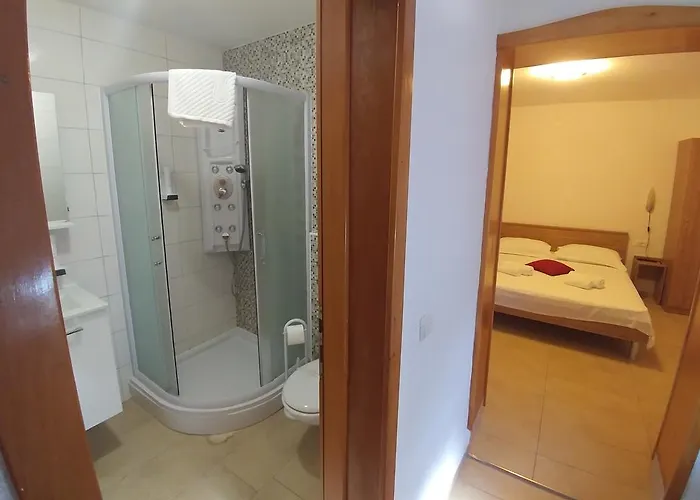 Bed & Breakfast Pansion Karoca