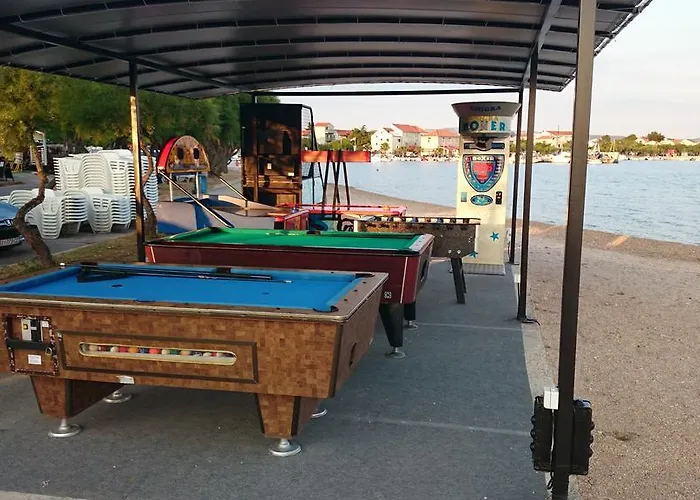 Bed & Breakfast Pansion Karoca Vodice