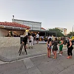 Pansion Karoca Alojamento de Acomodação e Pequeno-almoço Vodice