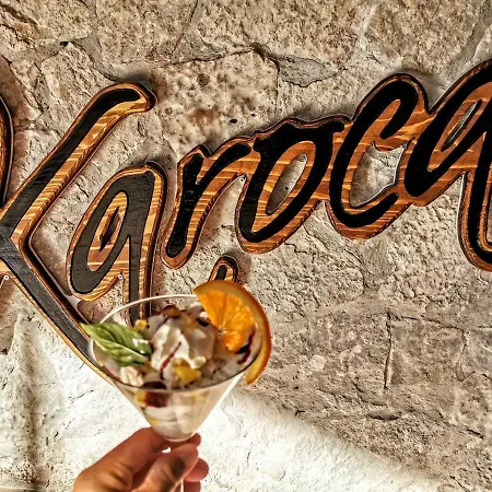 فندق مبيت وإفطار Pansion Karoca فوديس