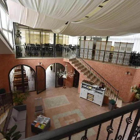 Pansion Karoca فندق مبيت وإفطار فوديس