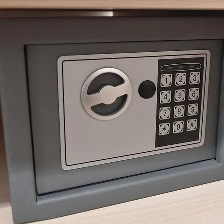 فندق مبيت وإفطار Pansion Karoca 4*