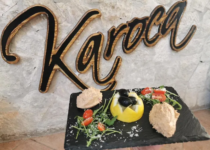 فندق مبيت وإفطار Pansion Karoca 3*