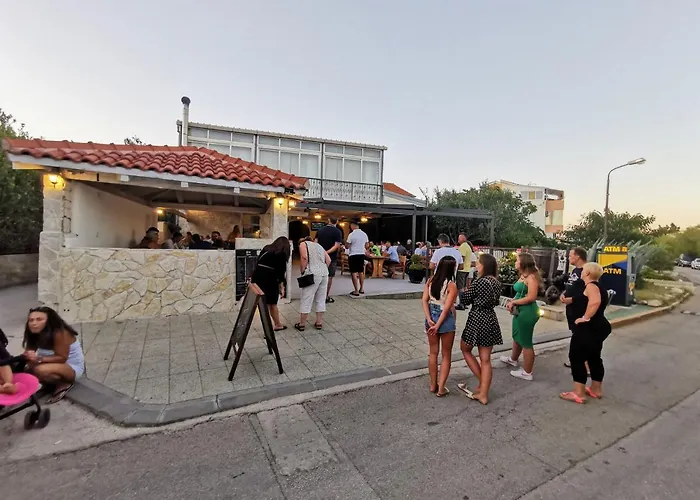 Pansion Karoca فندق مبيت وإفطار فوديس