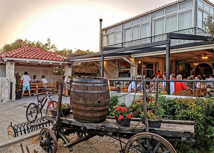 Pansion Karoca ベッド・アンド・ブレックファスト ヴォディツェ