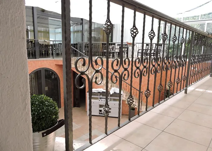 Pansion Karoca فندق مبيت وإفطار