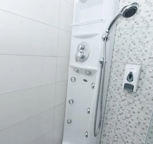 Pansion Karoca فوديس