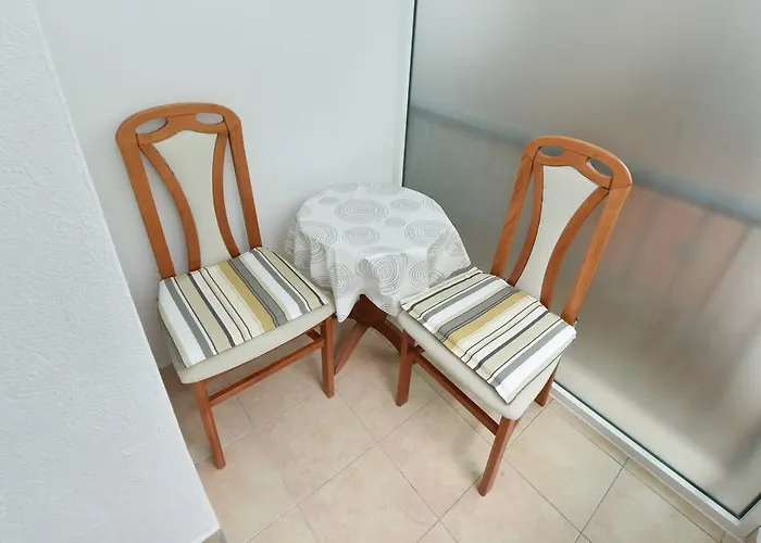 Pansion Karoca فوديس