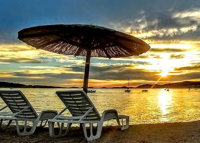 ベッド・アンド・ブレックファスト Pansion Karoca 4*