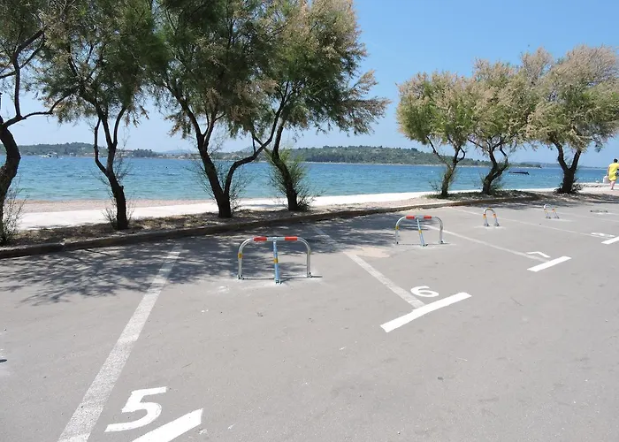 Pansion Karoca فندق مبيت وإفطار 3*